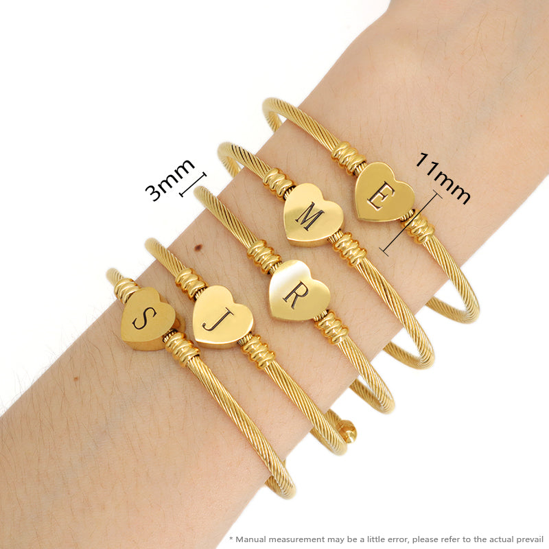 Wholesale Custom Factory Jewelry Gold Plated Initial Letter Heart Charm Stainless Steel Expandable Bangle Bracelet For Women