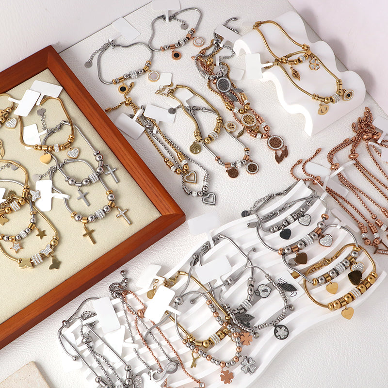 Wholesale Newest CZ Rosed Gold Plated Love Heart Infinite Charm Bracelet Fashionable Factory Custom Women Jewelry Stainless Steel Bangle