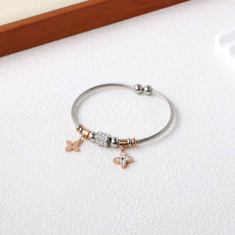 China Factory Wholesale Custom Manufacture Ajustable CZ Flower Charm No Tarnish Stainless Steel Bracelet Bangle For Women