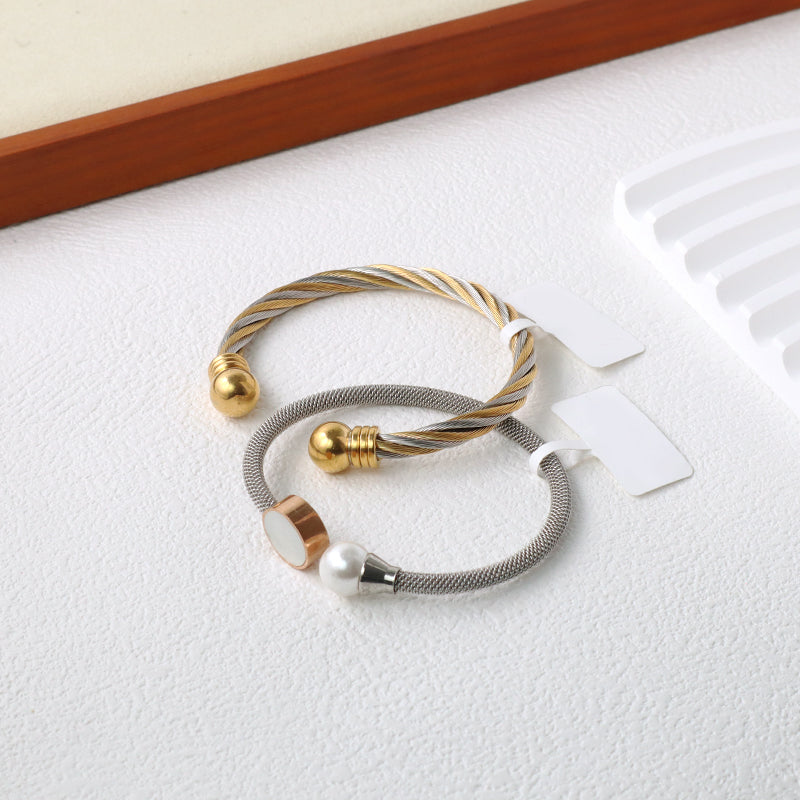 Simple Design Good Quality Women Wholesale Customized Jewelry Open Pearl Charm Stainless Steel Expandable Bangle Bracelet