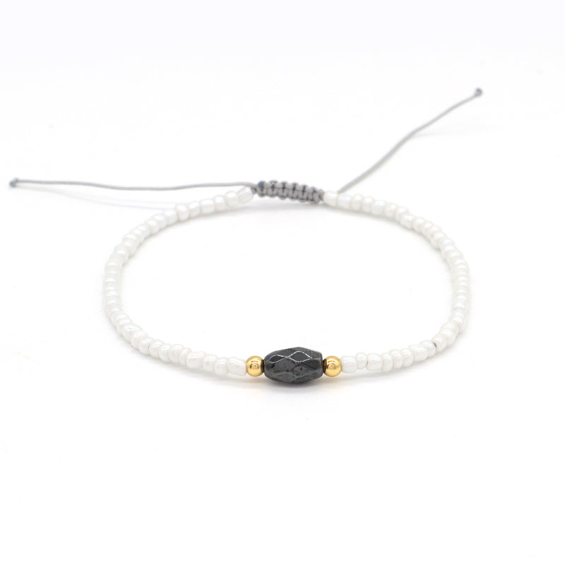 Hot Selling Customized OEM Jewelry Handmade Gold Plated Charm Woven Macrame Hematite White Seed Beads Bracelet For Women Gift