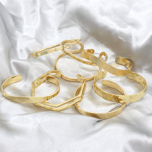 Newest Custom Wholesale Simple Design Fashion Women Gift China Factory Manufacture Gold Plated Brass Bangle Bracelet