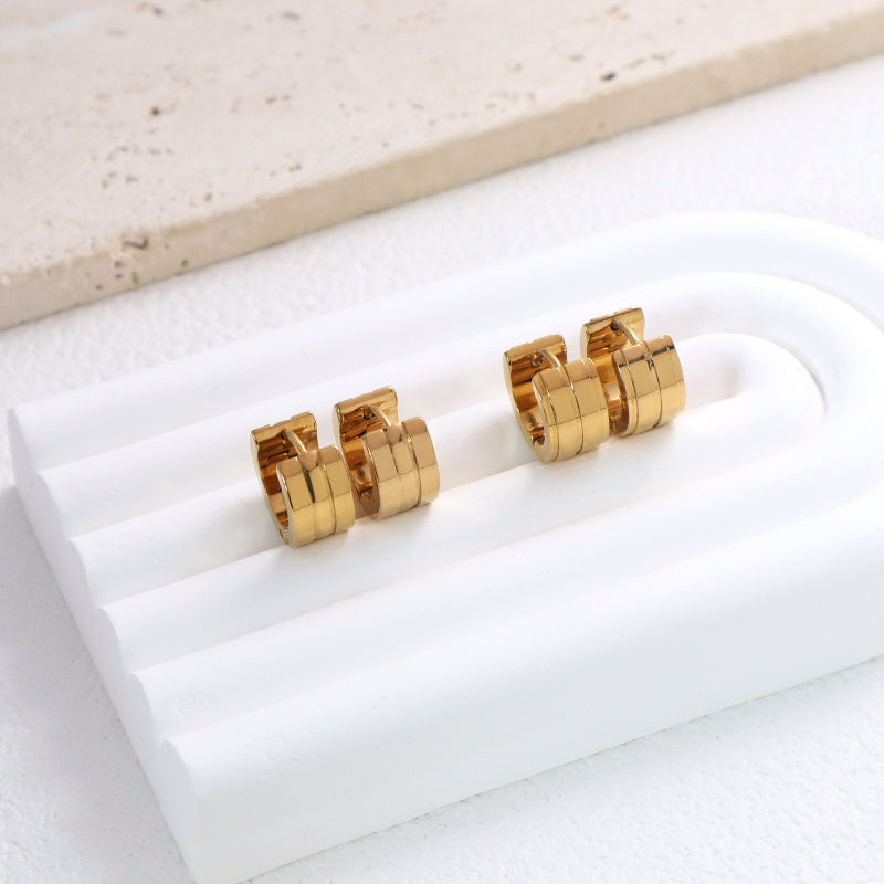New Arrival Custom Fashion Wholesale Small Hoop Earring Women Gift Jewelry Gold Plated Stainless Steel Huggie Hoop Earrings