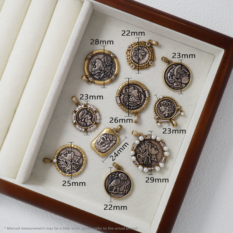 Custom Factory Wholesale Women Men Round Necklace Charm Jewelry CZ Shell Gold Plated Two-sided Vintage Head Sculpture Pendant