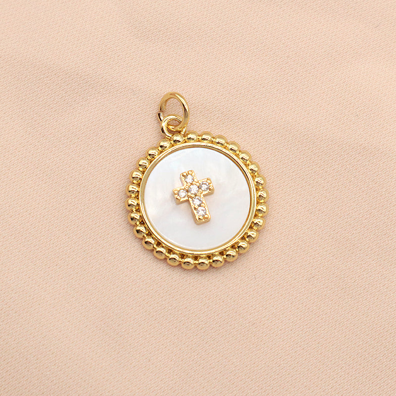 Factory Wholesale Custom Fashionable Charm Necklace Pendant Gold Plated Round Star Heart Butterfly Shell Pendant For Jewelry