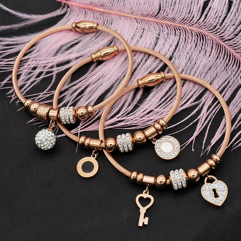 2023 trendy jewelry Women stainless steel bangle gold plated charm bracelet