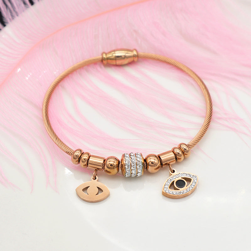 2023 trendy jewelry Women stainless steel bangle gold plated charm bracelet