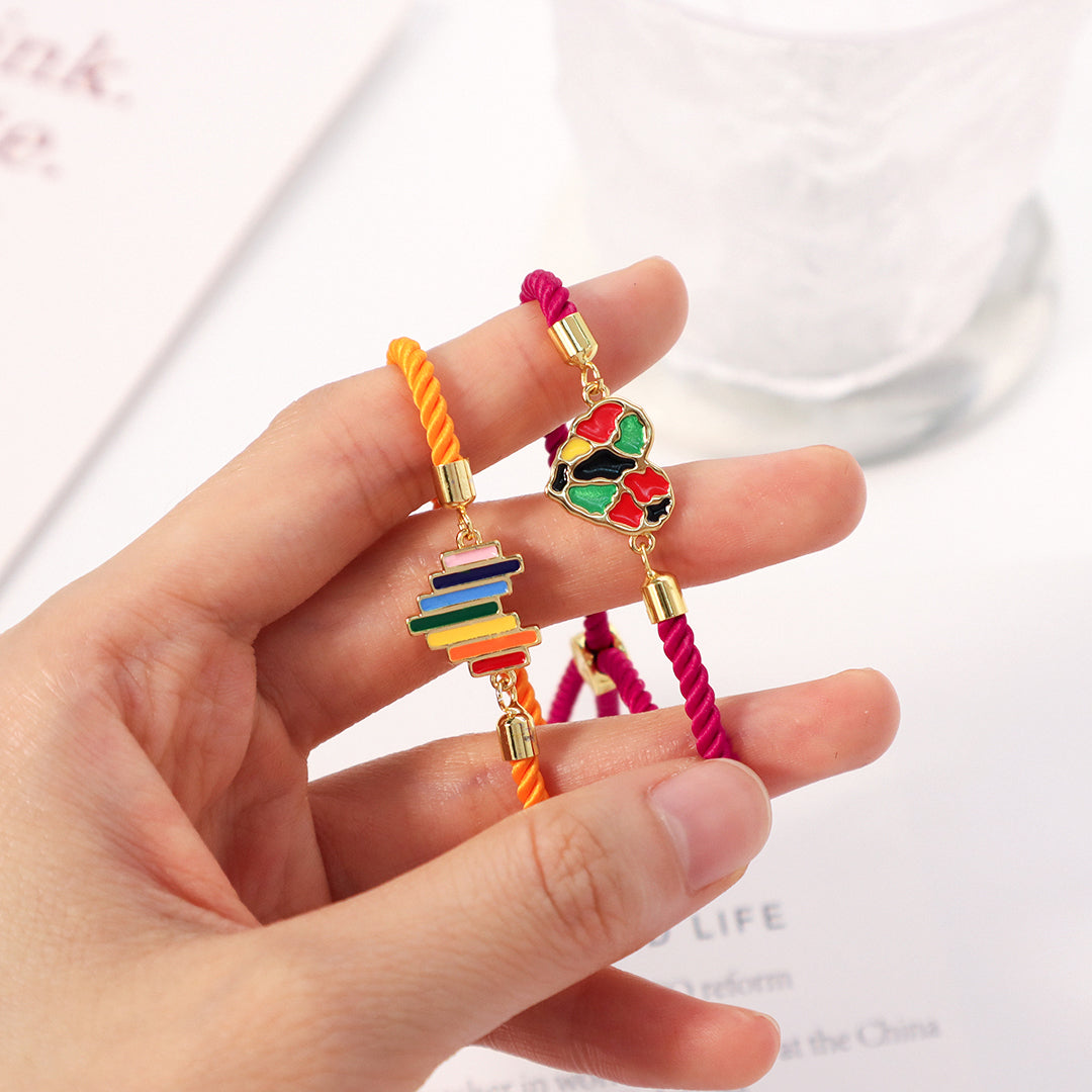 Wholesale Fashion Women China Factory Custom Manufacture Ajustable Rope Gold Plated Rainbow Color Enamel Heart Charm bracelet