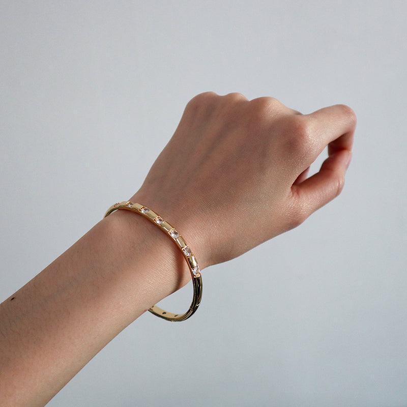 Good Quality Wholesale Fashion Women Gift China Factory Manufacture Gold Plated CZ Cuff Bangle Bracelet