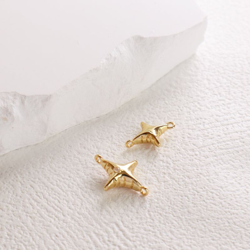 Hot Selling China Factory Wholesale Women Fashion Bracelet Connect Accessories CZ Gold Plated Charms For Diy Jewelry Making