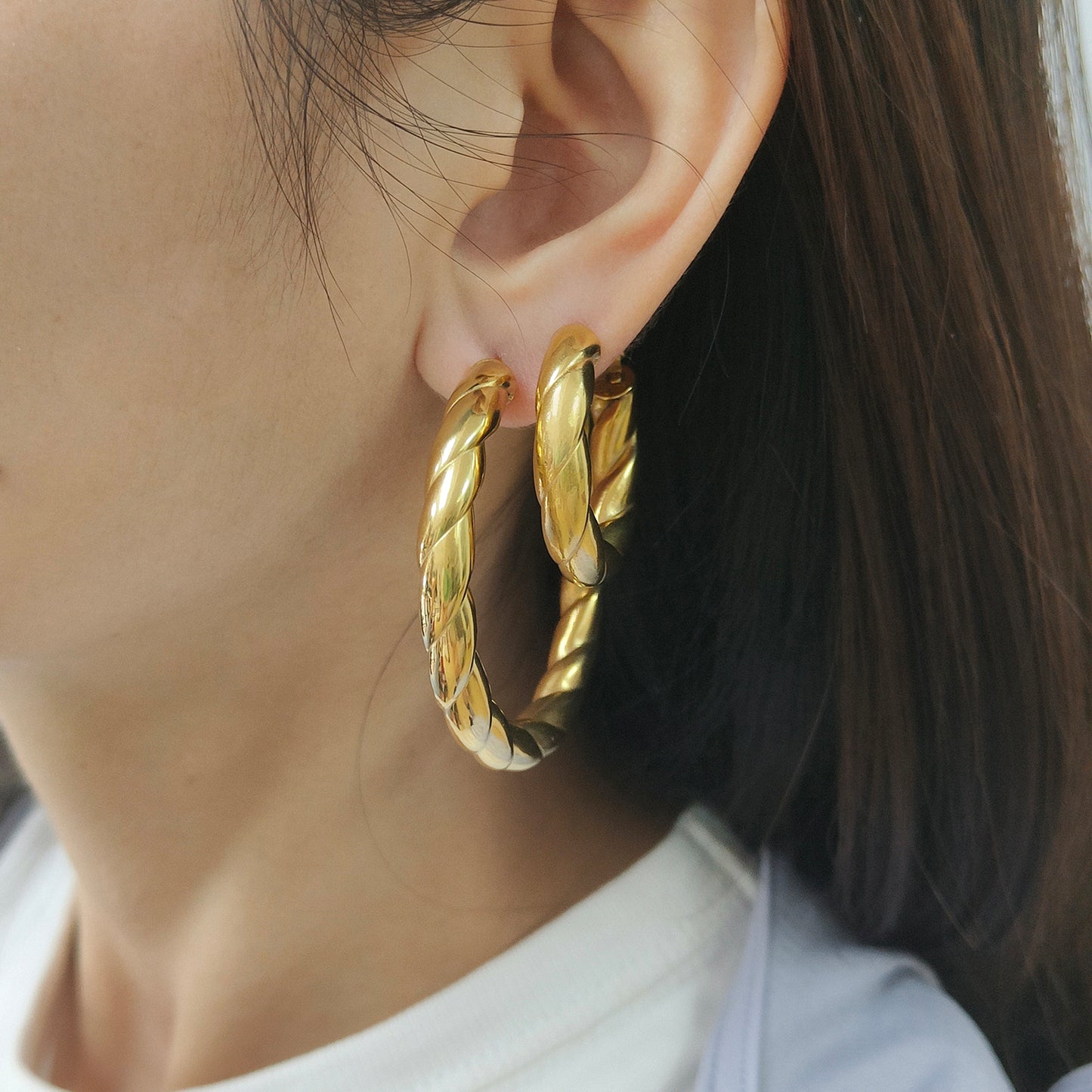High Quality Europe standard punk jewelry 18k gold plated stainless steel earings women trendy jewelry 2021 chunky hoop earrings