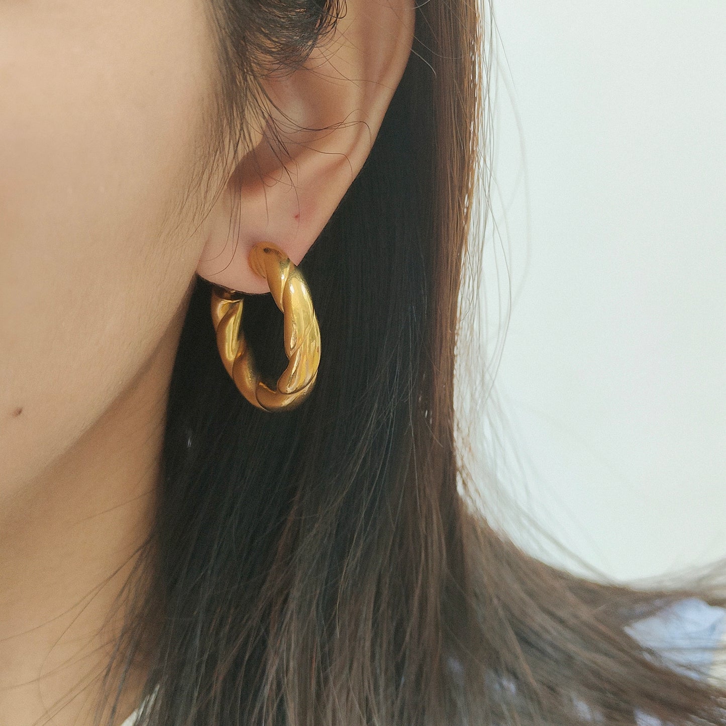 High Quality Europe standard punk jewelry 18k gold plated stainless steel earings women trendy jewelry 2021 chunky hoop earrings