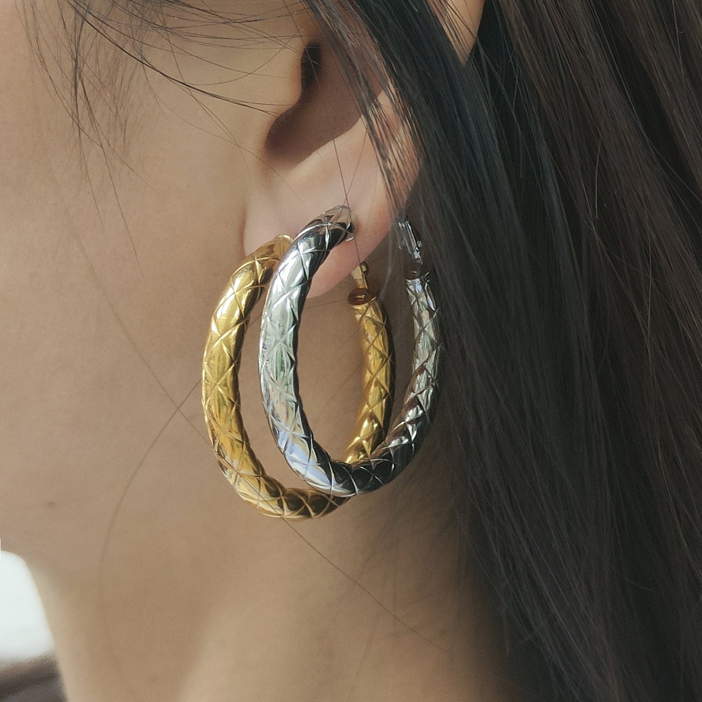 High quality 2022 Trendy earring jewelry 18K Gold plated stainless steel jewelry women large chunky hoops earrings