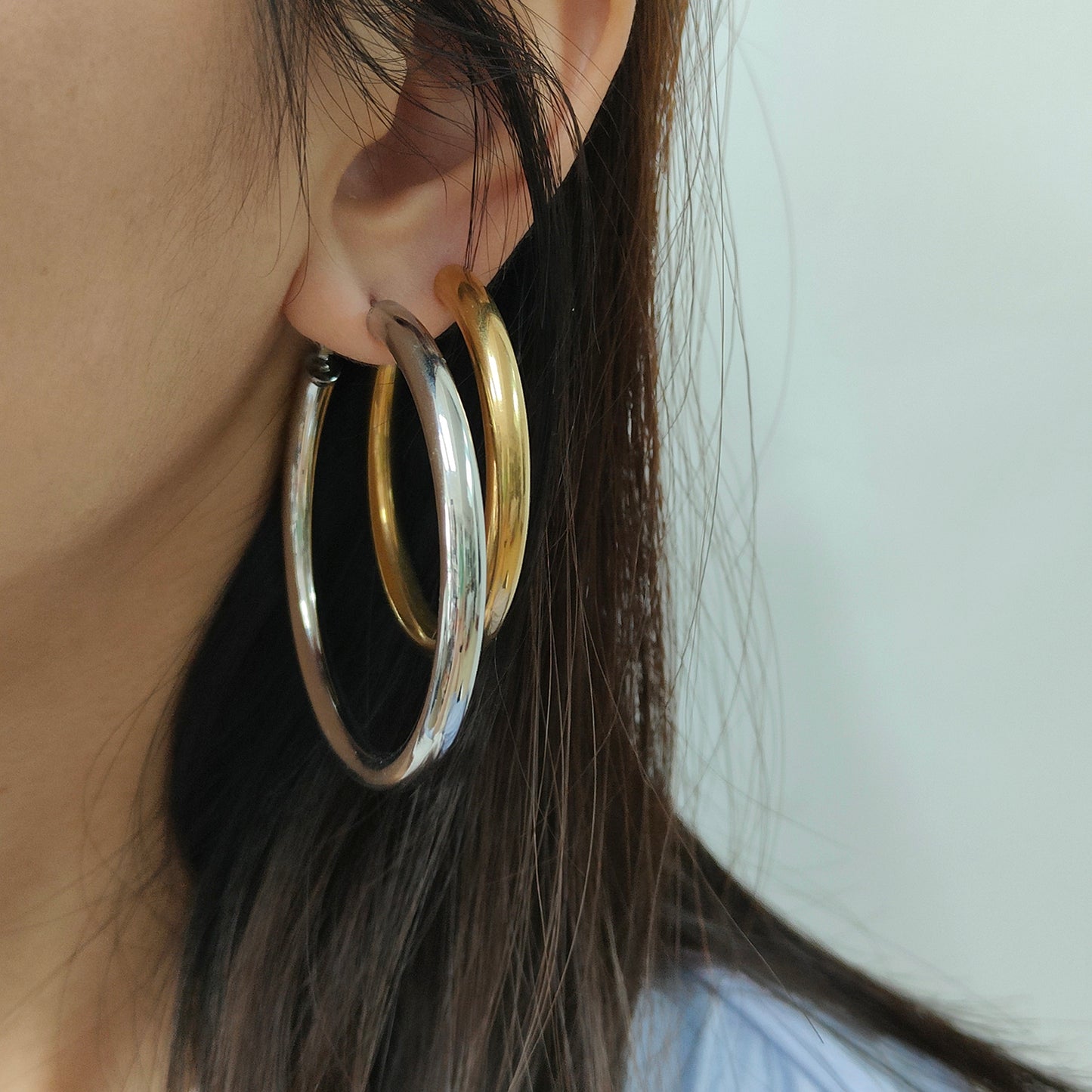 High Quality 2023 Trendy women girl earring gold plated stainless steel chunky hoops earrings