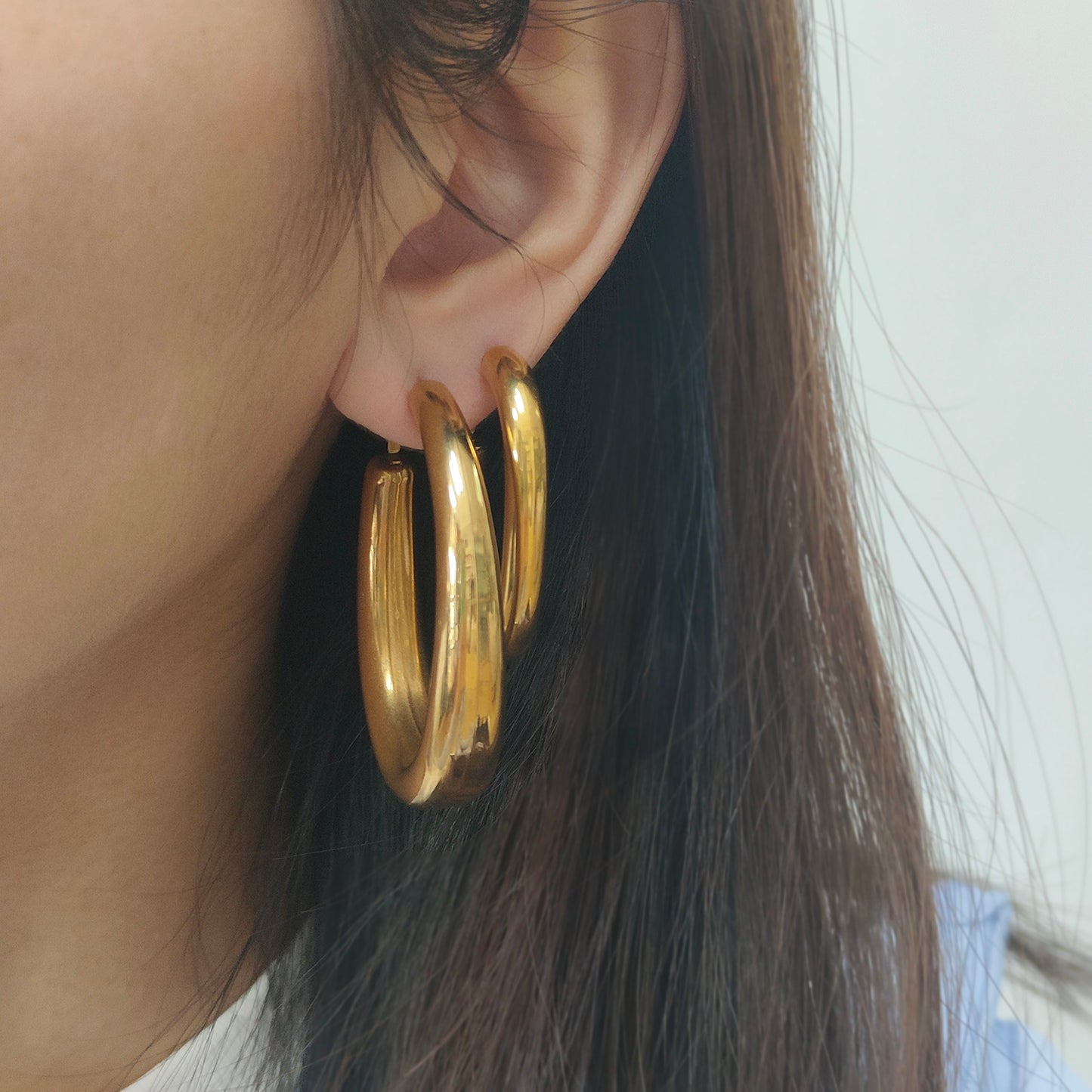High Quality 2023 Trendy women earring jewelry gold plated titanium smooth huggie chunky stainless steel hoops earrings