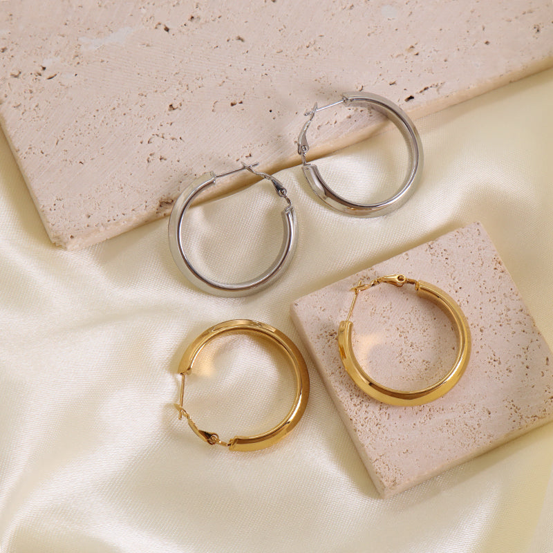 Fashion Design Wholesale Customized Gift Chunky Hoops Earrings Elegant Gold Plated Stainless Steel Fine Women Jewelry Earrings