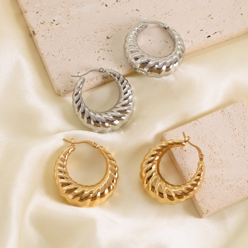 Unique Design Wholesale Custom Trendy Earring Jewelry Gold Plated Stainless Steel Chunky Hollowed Large Hoops Earrings For Women