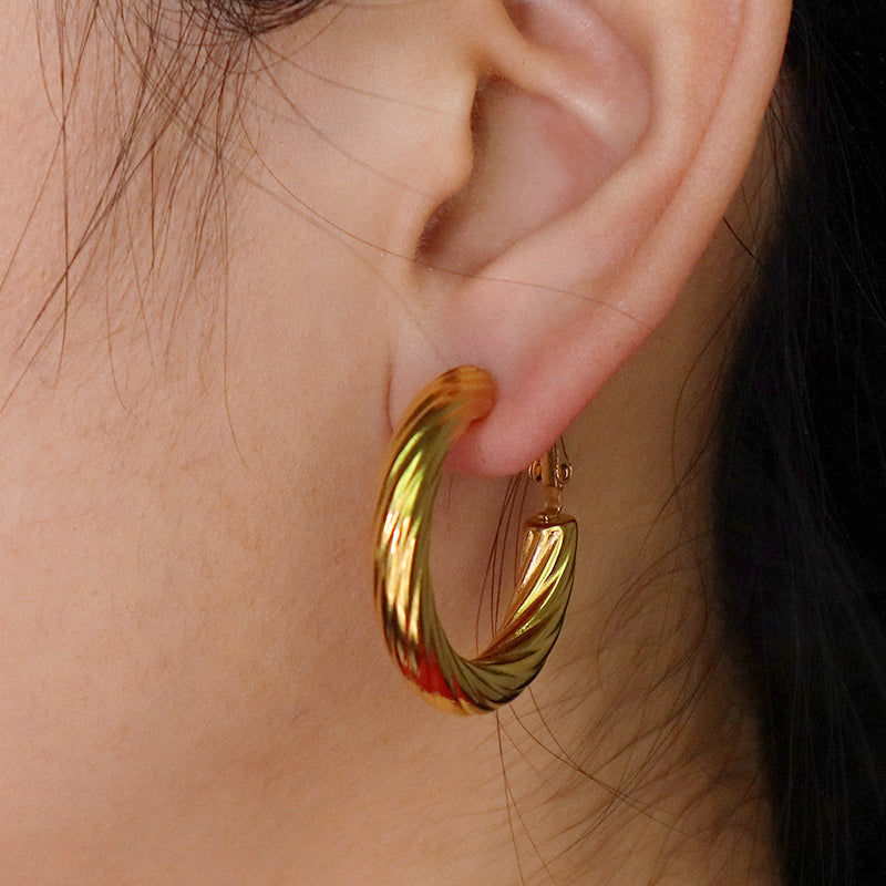 Trendy Women Gift Jewelry Wholesale Custom Twist Earring Hoops Gold Plated Stainless Steel Chunky Hollowed Large Hoops Earrings
