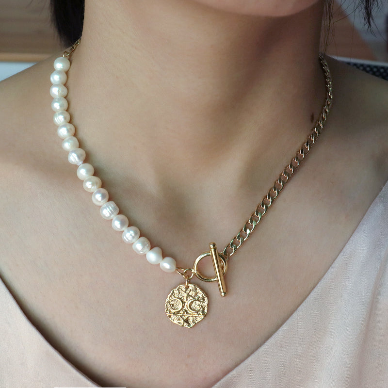 OEM Factory Manufacture Women Gold plated OT Clasp Toggle Round Eyes Love pendant Choker Necklace Fresh Water Pearl Jewelry necklace
