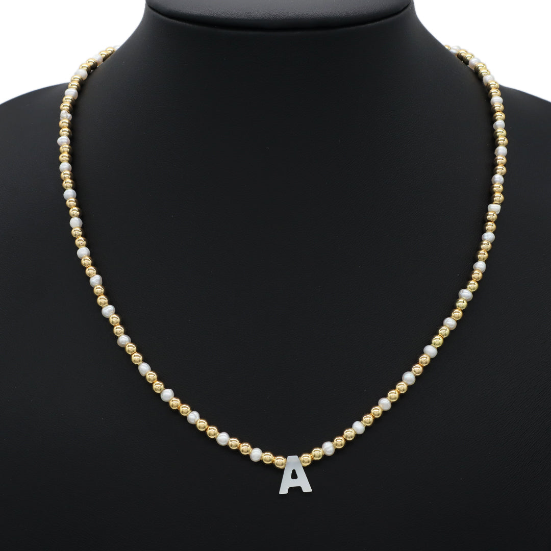 Trendy Jewelry OEM Wholesale Custom fresh water pearl initial letter pendant necklace Handmade Glass Crystal Gold Plated Beads Pearl necklace