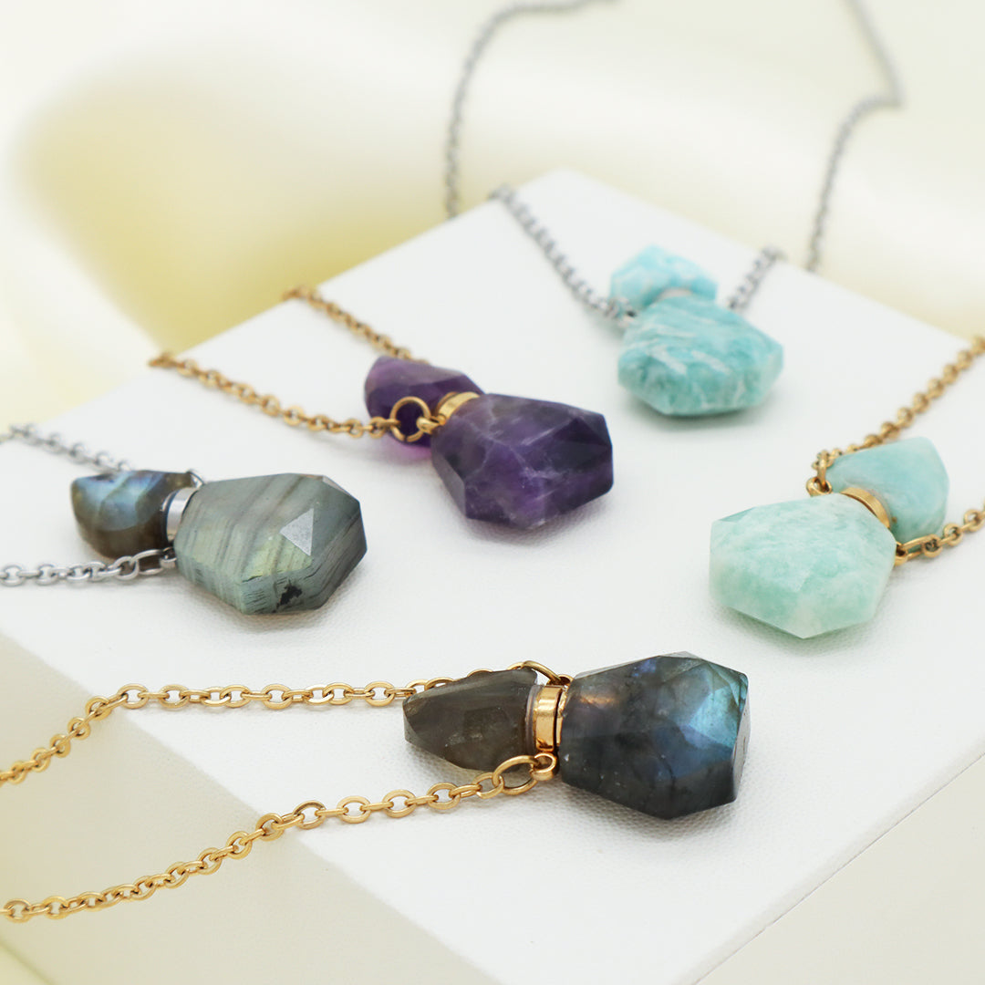 Wholesale Various Custom Manufacture Women Gift Gold plated stainless steel Chain Natural Stone perfume bottle pendant necklace