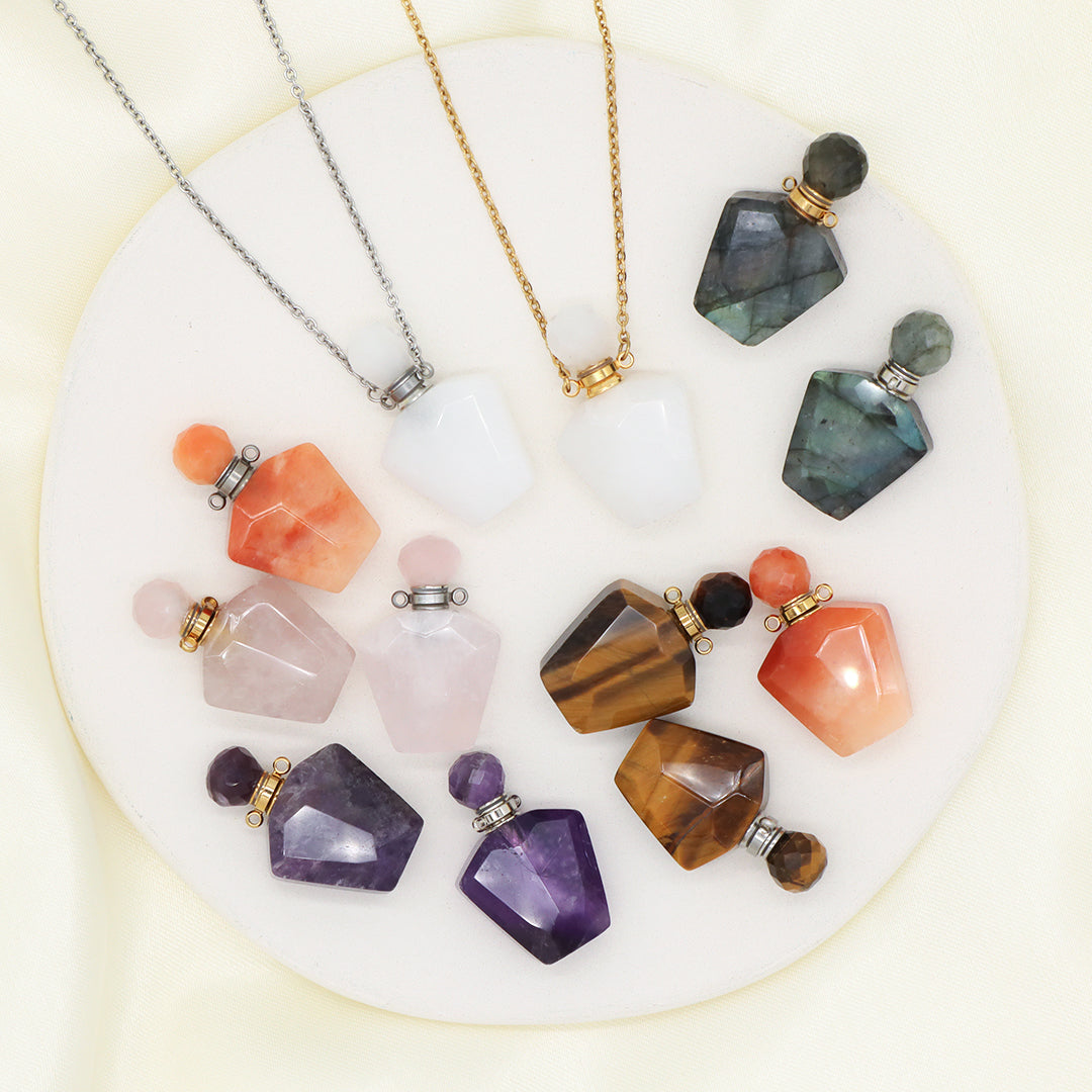 Wholesale Custom Women Gift 18K Gold Plated stainless steel Chain Natural Stone essential oil Perfume Bottle pendant necklaces