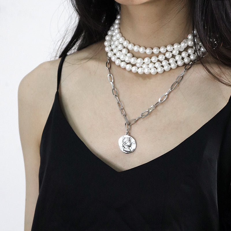 Custom China Factory Fashion OEM Handmade Wholesale Gold Plated CZ Brass Leopard Clasp 8mm Beaded Pearl Necklace For Women Gift