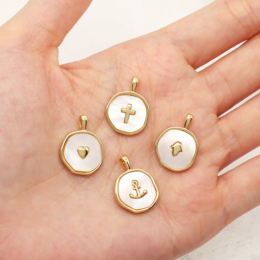 DIY Wholesale Custom Women Charm Accessories Jewelry Gold Plated Anchor Hand Moon Heart Cross Shell Pendant For Necklace Making