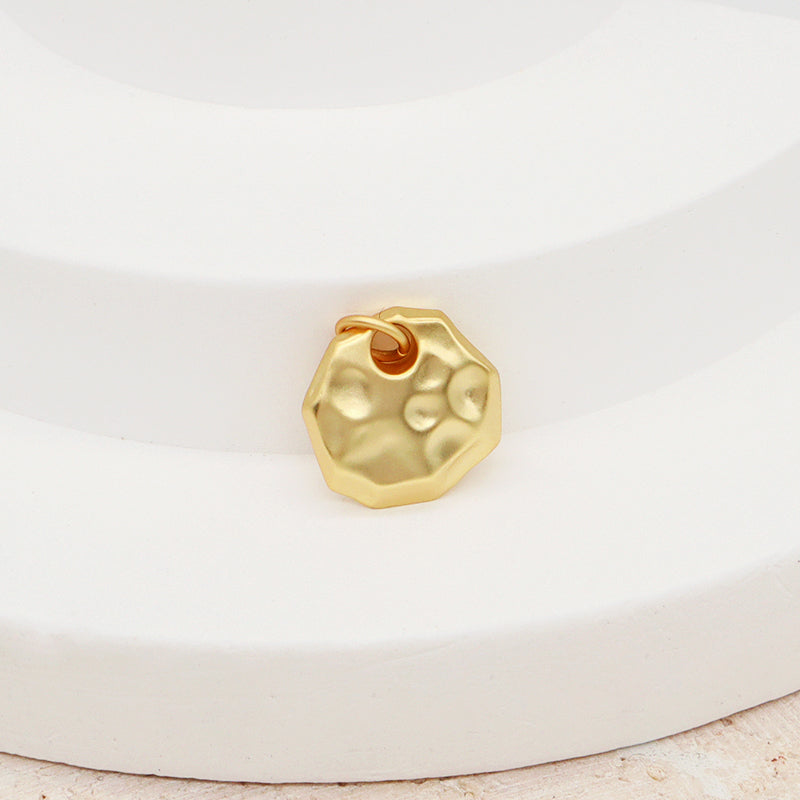 Hot Selling DIY Manufacture Wholesale Customized China Factory Women Jewelry Gold Plated Round Charm Pendant For Necklace
