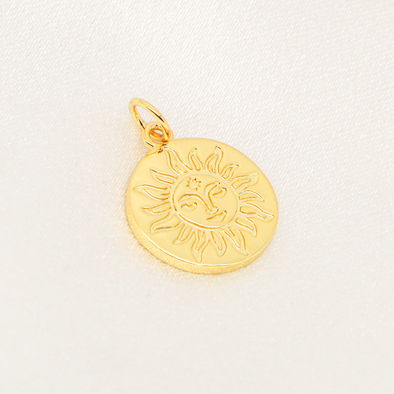 China Factory Wholesale DIY Custom Fashion Women Gold Sun Shape Charm Necklace Pendant CZ Gold Plated Sun Pendant For Jewelry