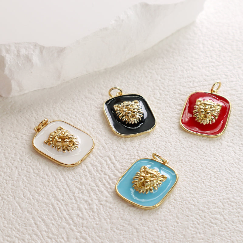 Wholesale Women Fashion Custom Red White Black Blue Charm Pendant Jewelry Gold Plated Enamel Lion Head Pendant For Necklace