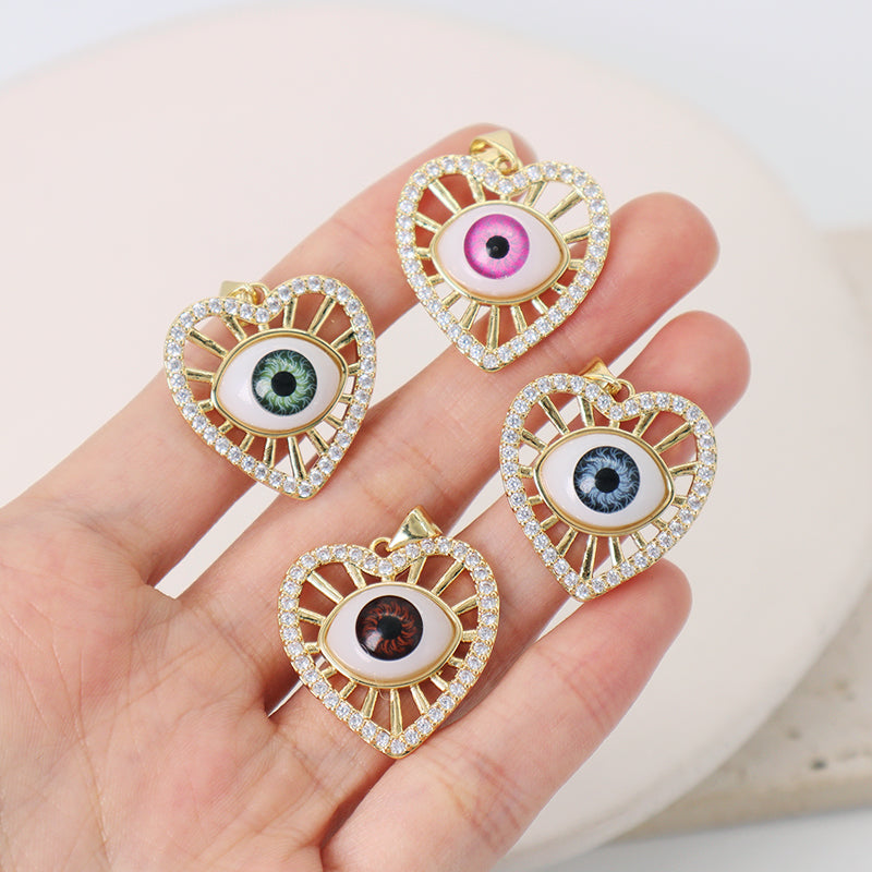 Wholesale Custom Trendy Woman Diy Blue Eyes Pendant Charm Gold Plated Heart Shape Turkish Evil Eyes Pendant For Jewelry Making