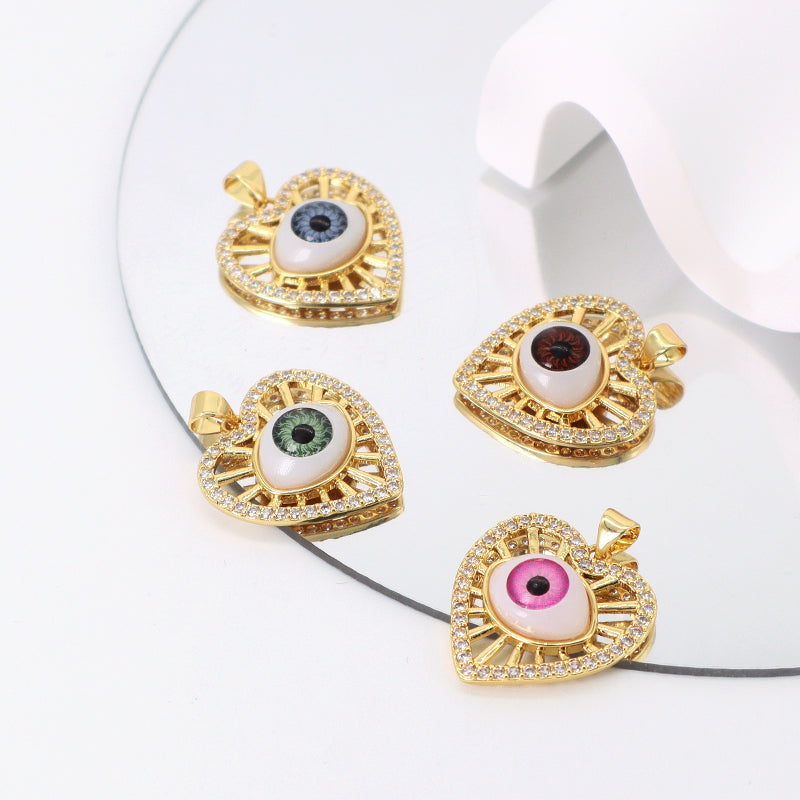Wholesale Custom Trendy Woman Diy Blue Eyes Pendant Charm Gold Plated Heart Shape Turkish Evil Eyes Pendant For Jewelry Making
