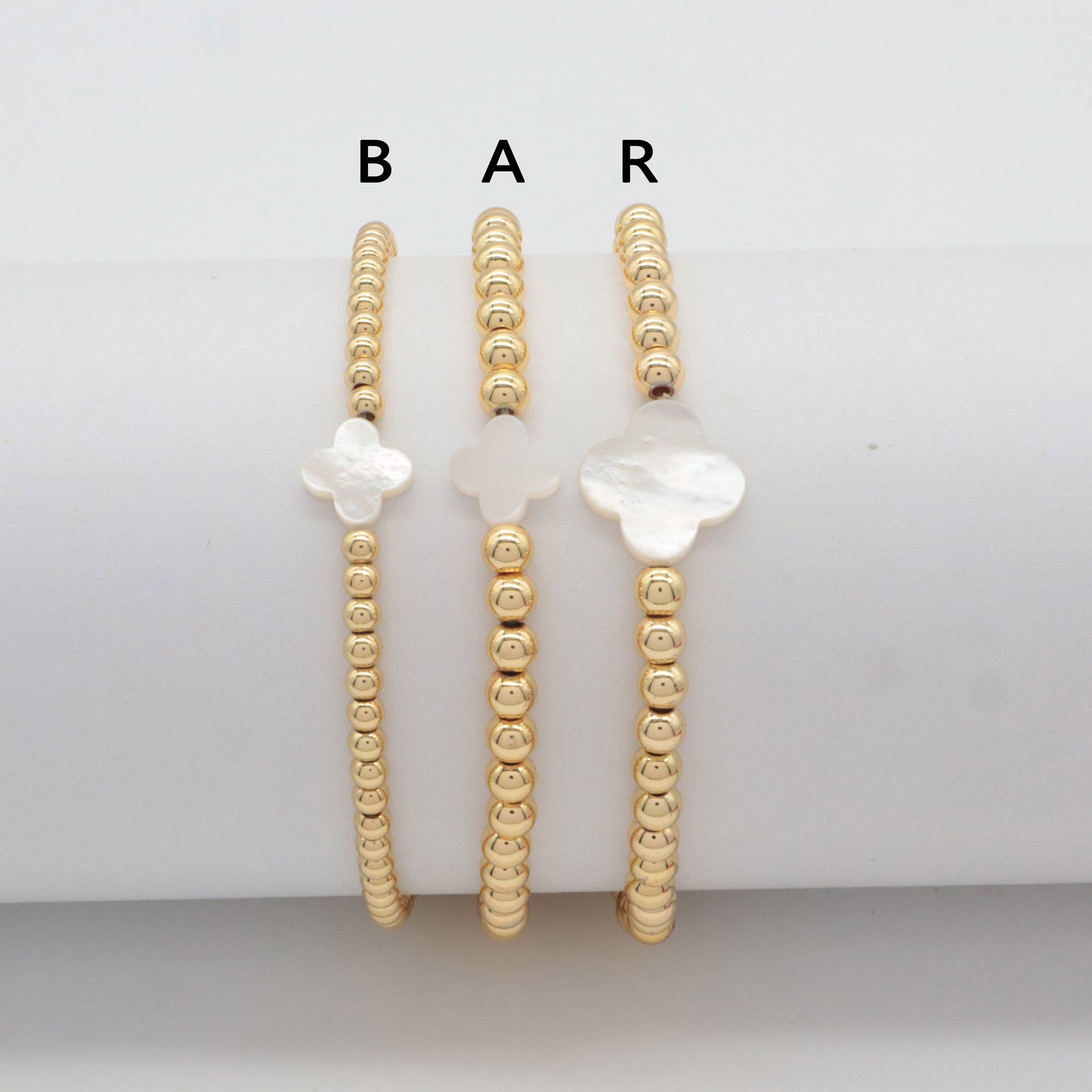 Wholesale Manufacture Newest Factory OEM Customized Handmade Fashionable 4mm Brass Bead Shell Charm Bracelet For Gift Women
