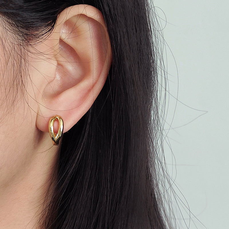Manufacture Wholesale Women Fashion Custom Gold Filled Love Heart Earrings Hoop Jewelry Gift Gold Plated CZ Heart Hoop Earrings