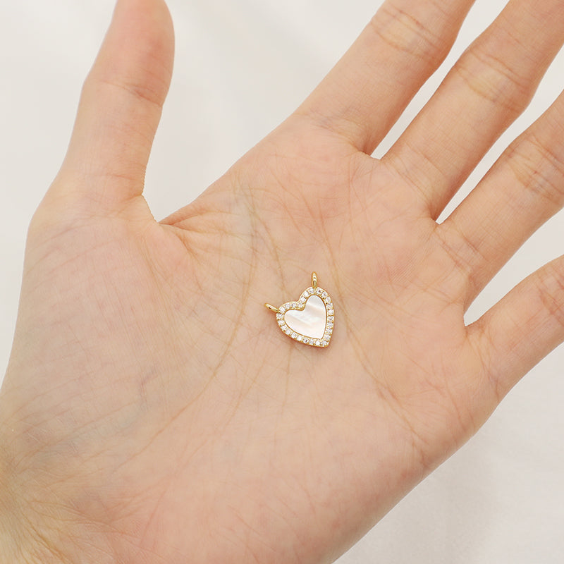 Wholesale Custom Manufacture Shell Heart Shape Charm Jewelry  DIY Gold Plated CZ Natural Shell Heart Pendant For Necklace Making