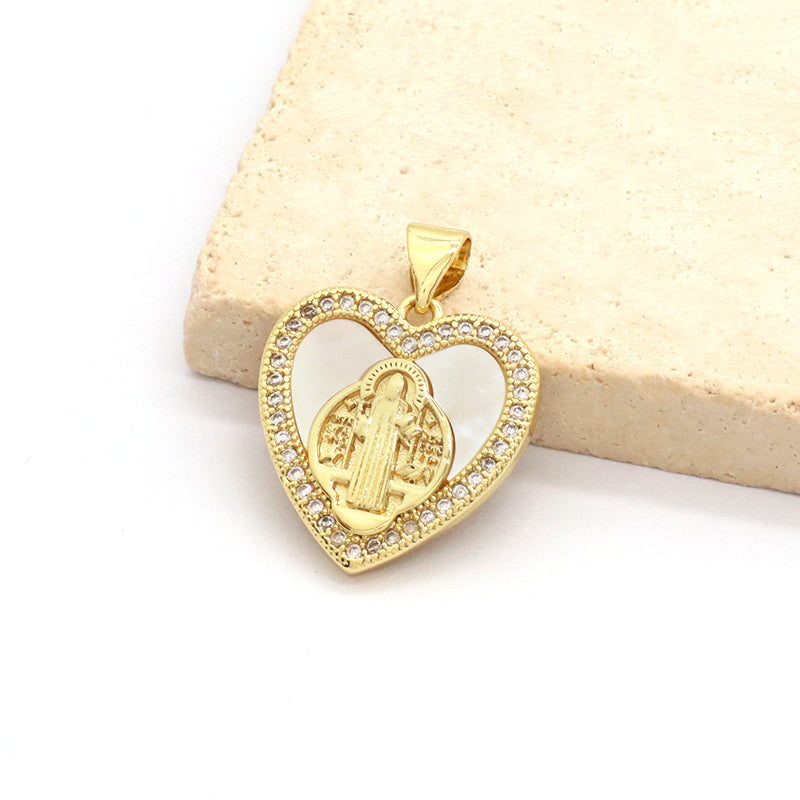 Hot Selling Factory  Wholesale Romantic Gold Plated Heart Charm Jewelry Accessories Women Shell Enamel Heart Shape Pendant