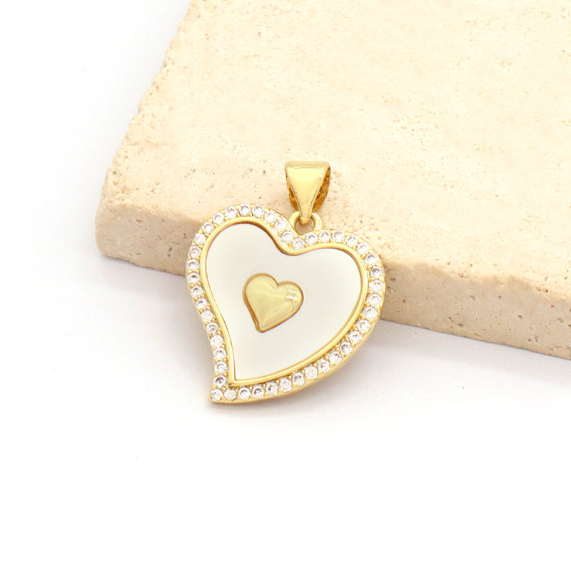 Hot Selling Factory  Wholesale Romantic Gold Plated Heart Charm Jewelry Accessories Women Shell Enamel Heart Shape Pendant