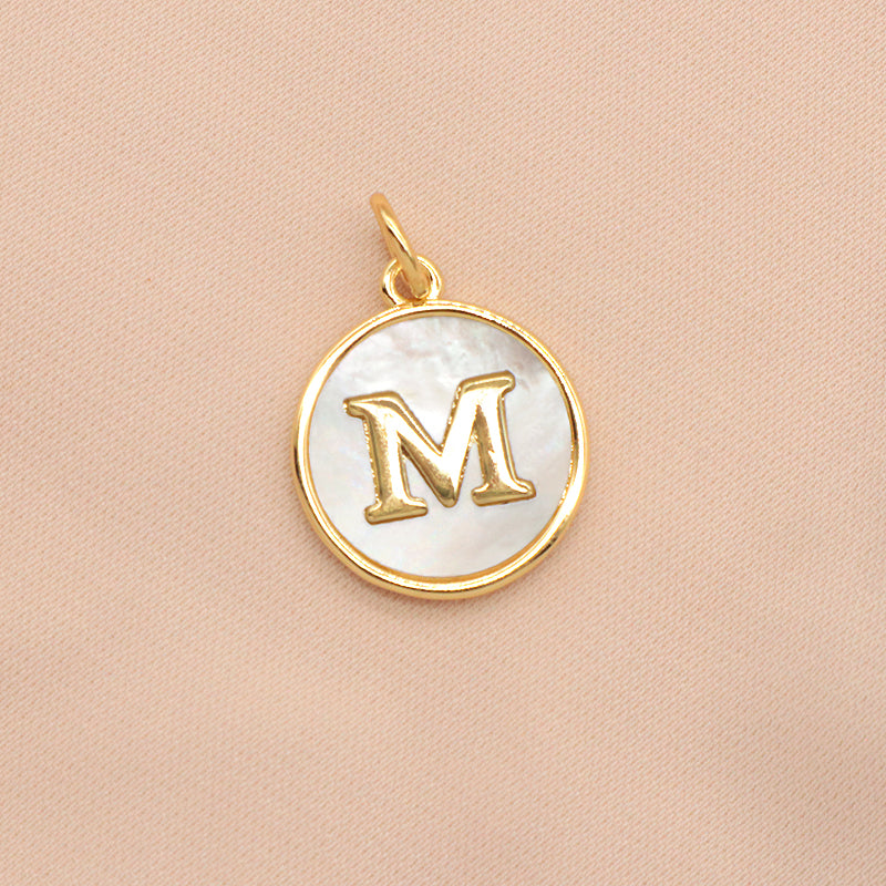 New Wholesale Custom Fashionable Factory Charm Necklace Pendant Gold Plated Round Letter Shell Pendant For Jewelry