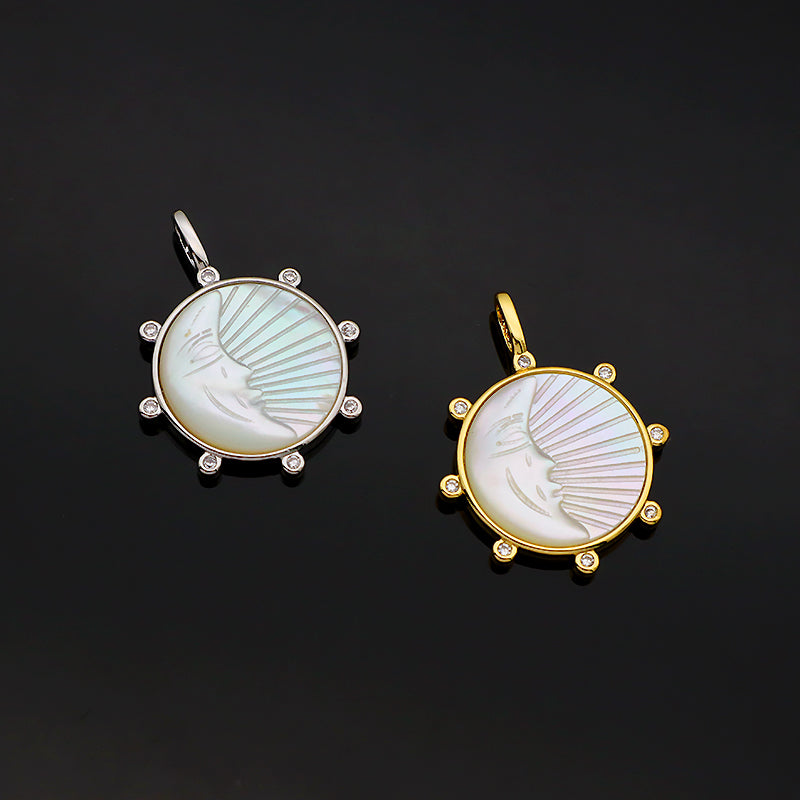 Good Quality Manufacture Moon Shell Charm Pendant Jewelry Wholesale Custom DIY Gold Plated Natural Shell Pendant For Necklace Making