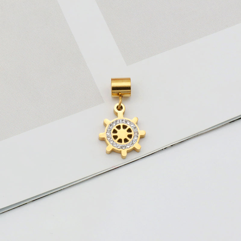 2023 Wholesale Custom New trendy jewelry pendants 18K gold plated stainless steel charms
