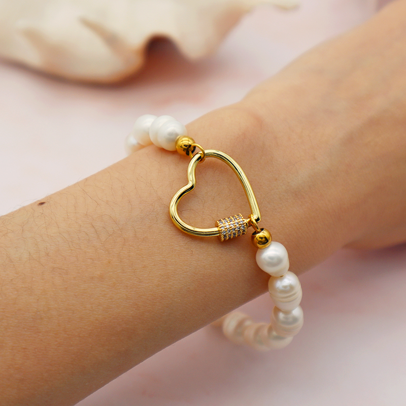 Heart shaped brass charm fresh water pearl jewelry bracelet trendy fro woman jewelry