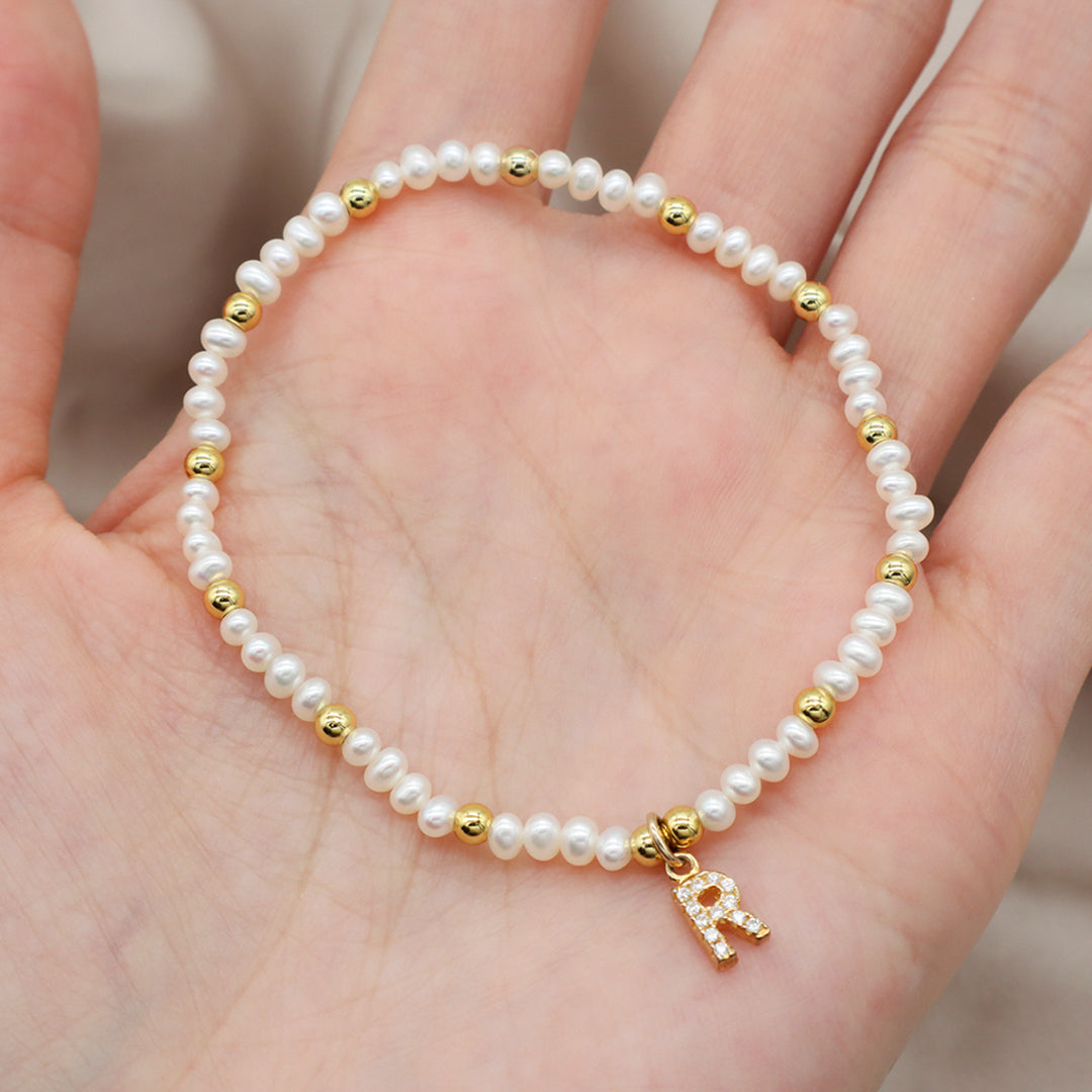 Factory custom Handmade OEM Jewelry Gold Plated 925 sterling silver beads initial Letter charm fresh water pearl Beaded bracelet