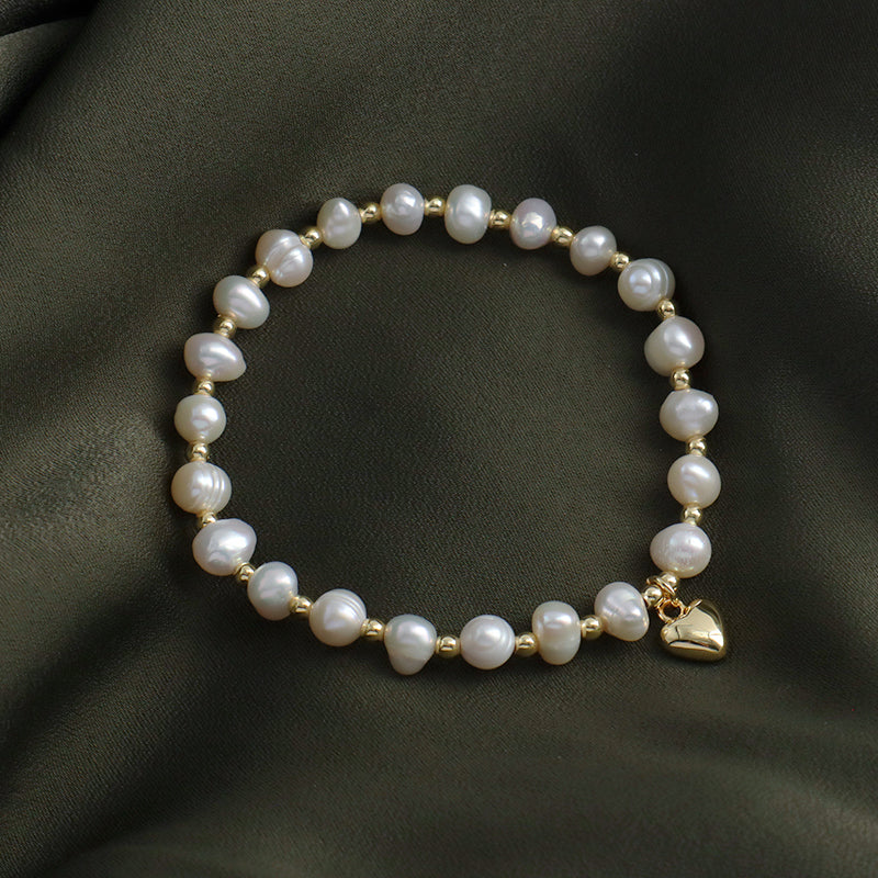 Wholesale Fashion Custom Women Gift Gold Plated Brass Beads Handmade Elastic Shell Heart Charm 7mm Freshwater Pearl Bracelet