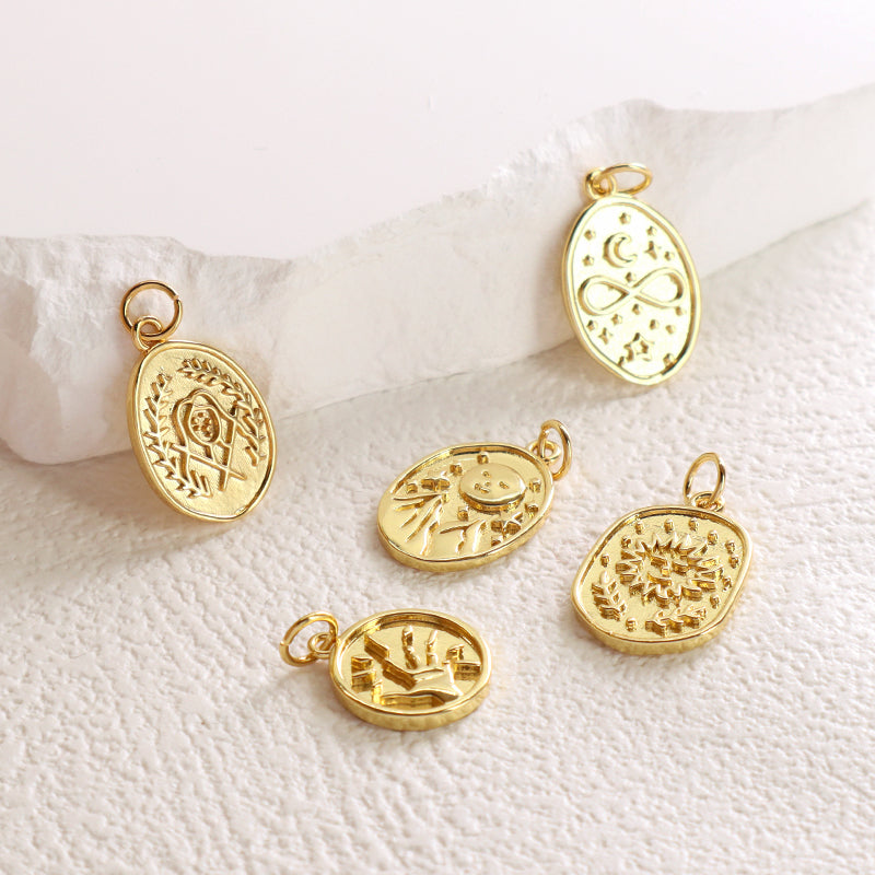 Fashion Custom Women DIY Wholesale China Factory Star Charm Necklace Pendant Jewelry Gold Plated CZ Sun Moon Star Hand Pendant
