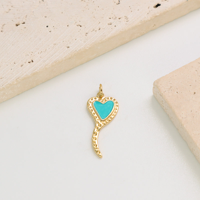 Newest Custom Manufacture Factory Wholesale Heart Charm Gold Plated Blue Enamel Love Heart Pendant Charms For Jewelry Making