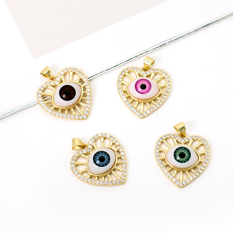 Wholesale Custom Trendy Woman Diy Blue Eyes Pendant Charm Gold Plated Heart Shape Turkish Evil Eyes Pendant For Jewelry Making
